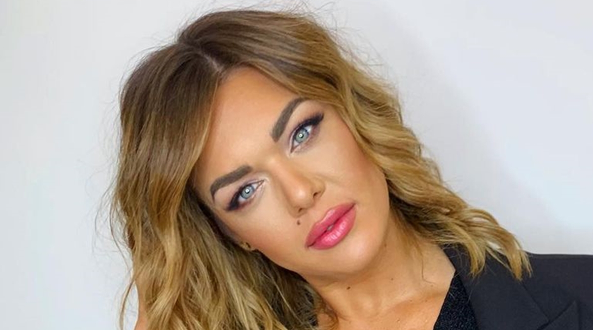 Sandra Perković pozirala u glamuroznom izdanju i pokazala duboki dekolte