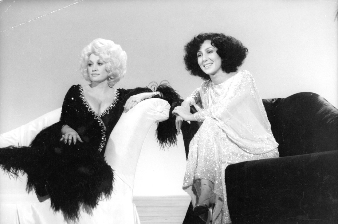 Cher se prisjetila prijateljice Dolly Parton: "Nedostajat će mi njezin smijeh"