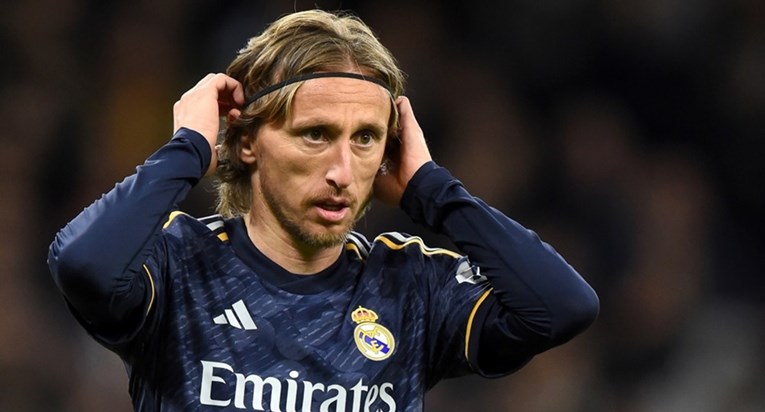 Španjolci: Modrić pristaje na manju plaću, ali Real ga ne želi. Priprema mu oproštaj