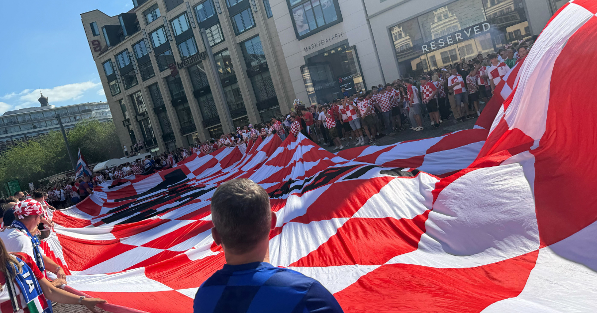 VIDEO U Leipzigu razvučena najveća hrvatska zastava