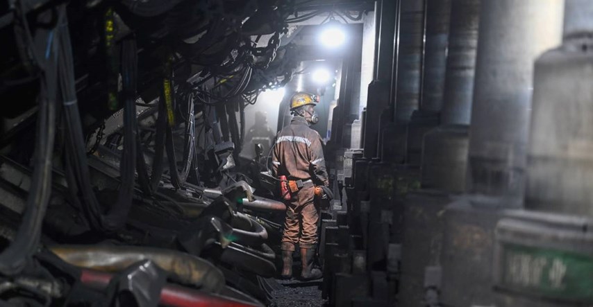 Izbio požar u rudniku ugljena u Kini, najmanje 16 mrtvih