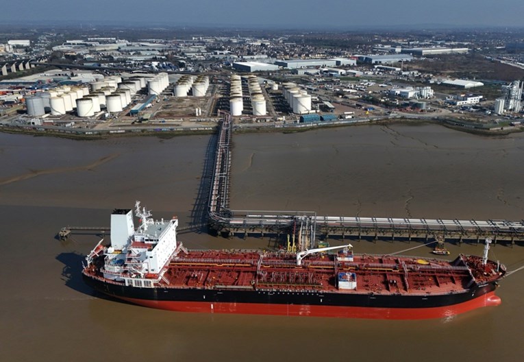 Nafta iznad 111 dolara po barelu