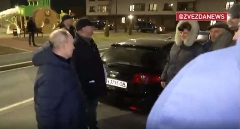 VIDEO Žena dok su Putina snimali u Mariupolju: "Ovo je laž, sve je samo predstava"