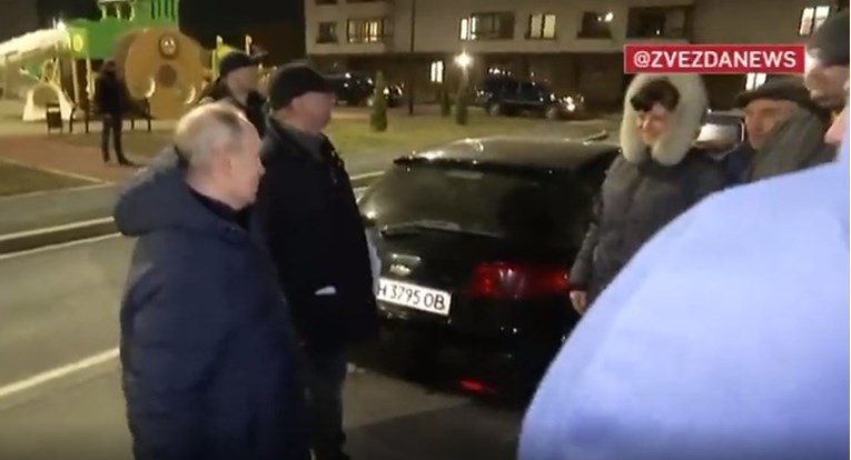 VIDEO Žena dok su Putina snimali u Mariupolju: "Ovo je laž, sve je samo predstava"