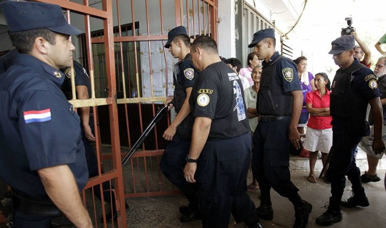 75 opasnih zatvorenika pobjeglo iz zatvora u Paragvaju, iskopali tunel