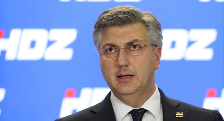 Plenković: ZDS je zabranjen zakonom, a izjava Medvedovog izaslanika je neprimjerena