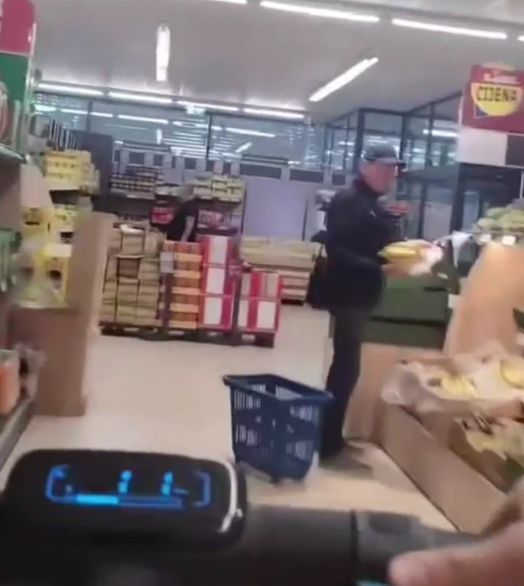 VIDEO Maloljetnik romobilom jurio po dućanima i objavljivao na TikToku