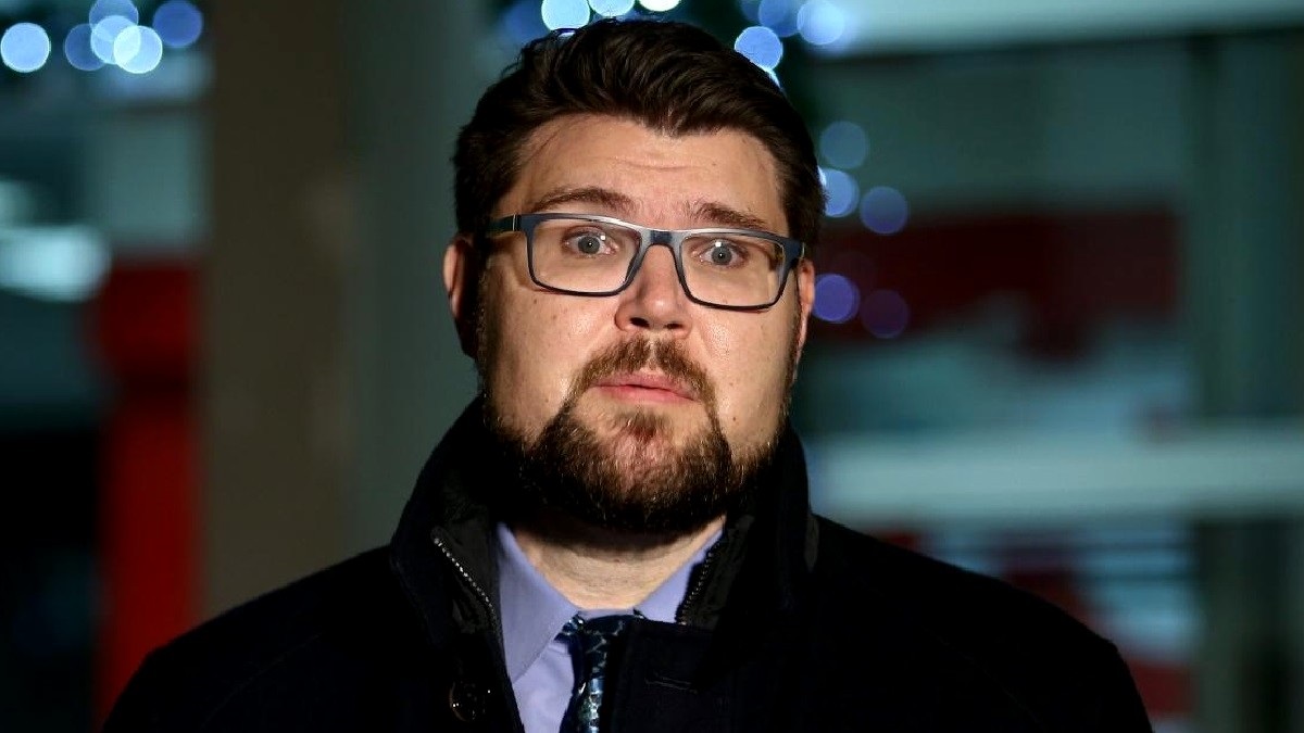 Grbin na Fejsu prozvao Plenkovića i HDZ: "Može ih biti sram, ali oni srama nemaju"