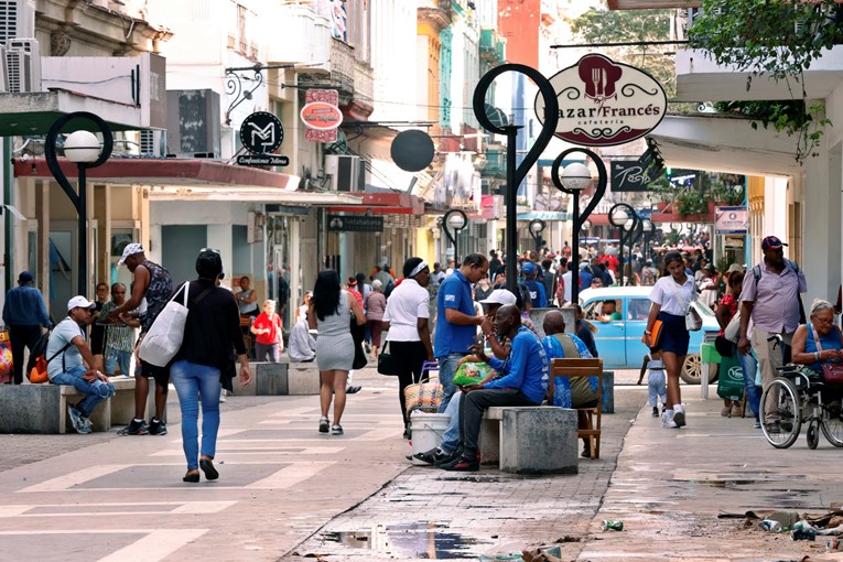 Trump: Kuba će uskoro propasti