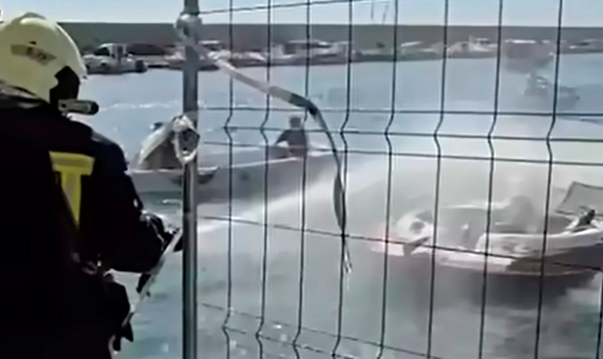 VIDEO Eksplozija čamca u španjolskom ljetovalištu. Troje ljudi u teškom stanju