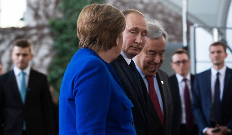 Merkel razgovarala s Putinom o Bjelorusiji, on kaže da je miješanje neprihvatljivo
