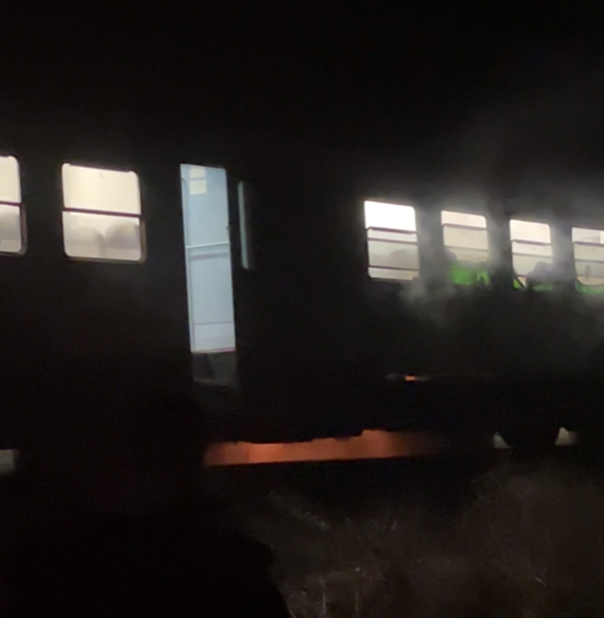 VIDEO Požar na vlaku kod Osijeka