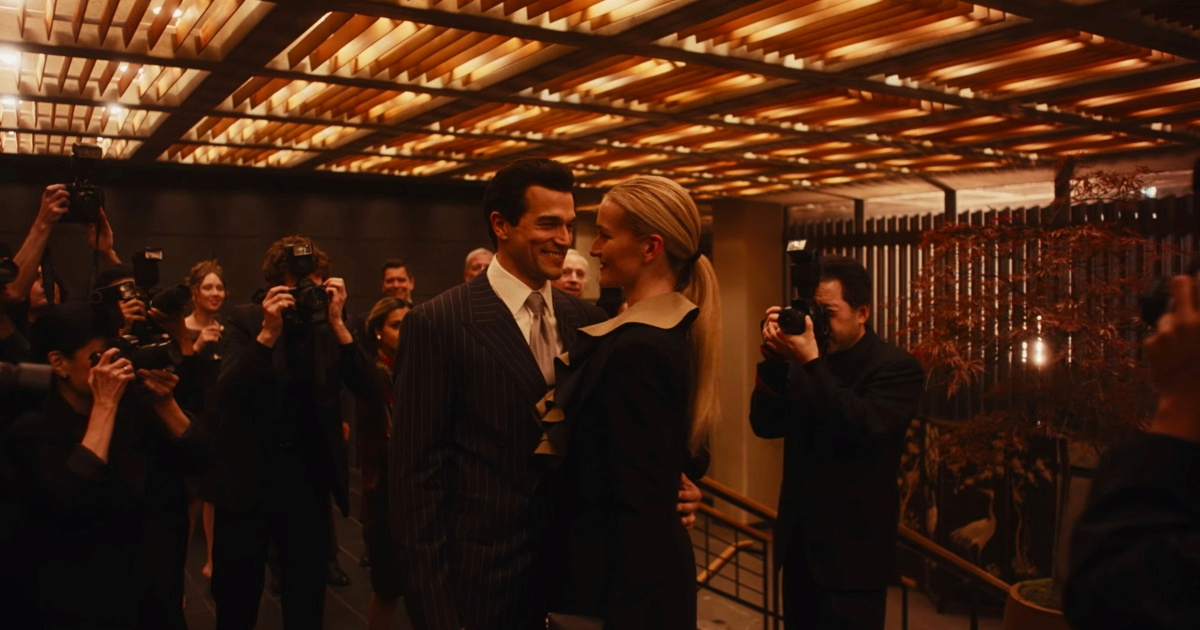 Najgledanija serija na Disney+ donosi priču o jednom od najtragičnijih parova 90-ih