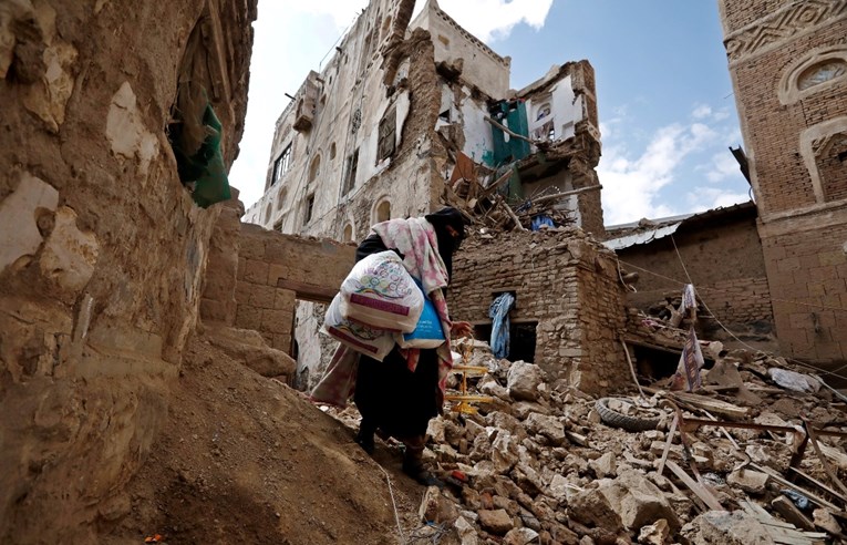 Više od 10 mrtvih u napadima koalicijskih snaga u Jemenu
