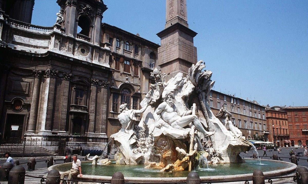 Nizozemac krao novčiće u rimskoj fontani, mora platiti kaznu od 550 eura