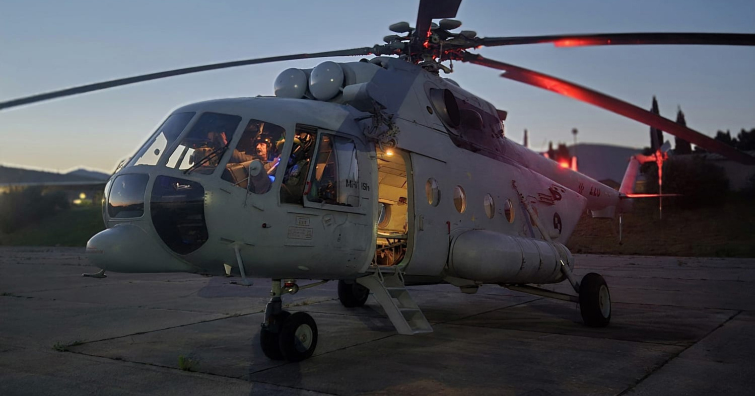 FOTO Helikopterom HRZ-a prevezen životno ugrožen dječak iz Dubrovnika u Split