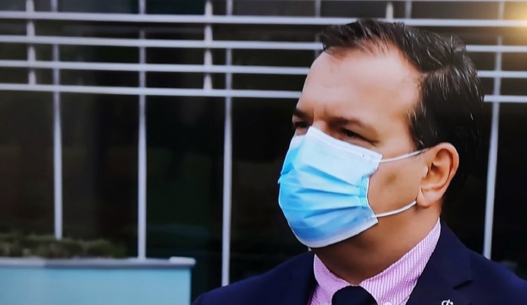 Beroš se ispričao jer je evakuacija pacijenata iz Petrinje kasnila satima