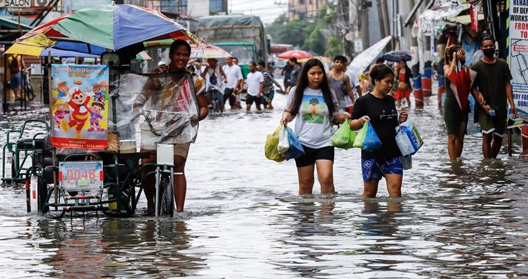 Kina se priprema za super tajfun. Na Filipinima potonuo trajekt, poginulo 25 ljudi