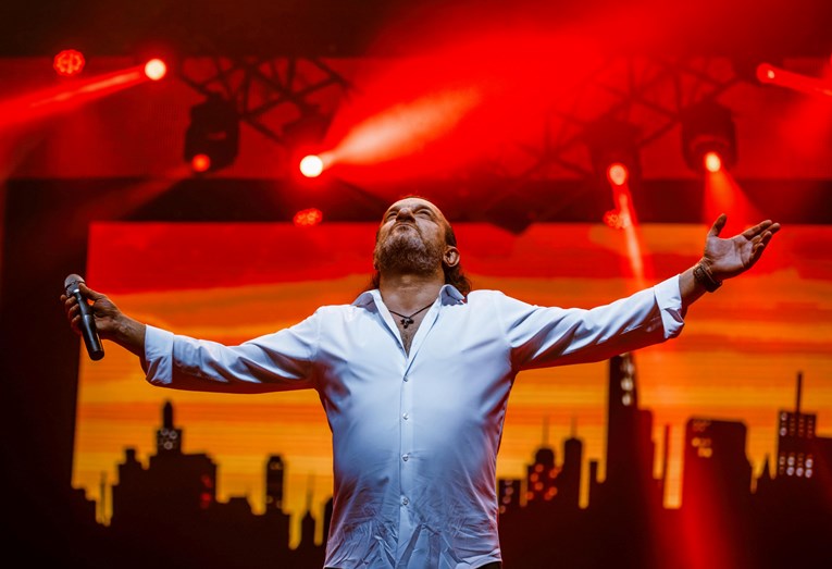 Aca Lukas najavio koncert u Areni Zagreb