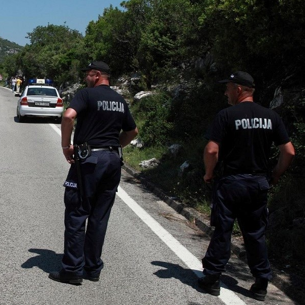 Masovna tučnjava u Neumu, ima ozlijeđenih i uhićenih