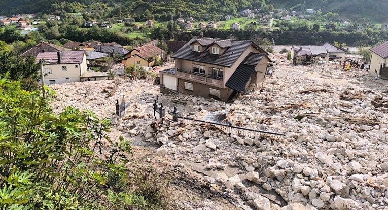 Otac i sin spasili 10 ljudi iz poplava u Jablanici, a onda je bujica odnijela sina