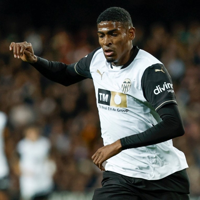 Arsenal predstavio novog igrača