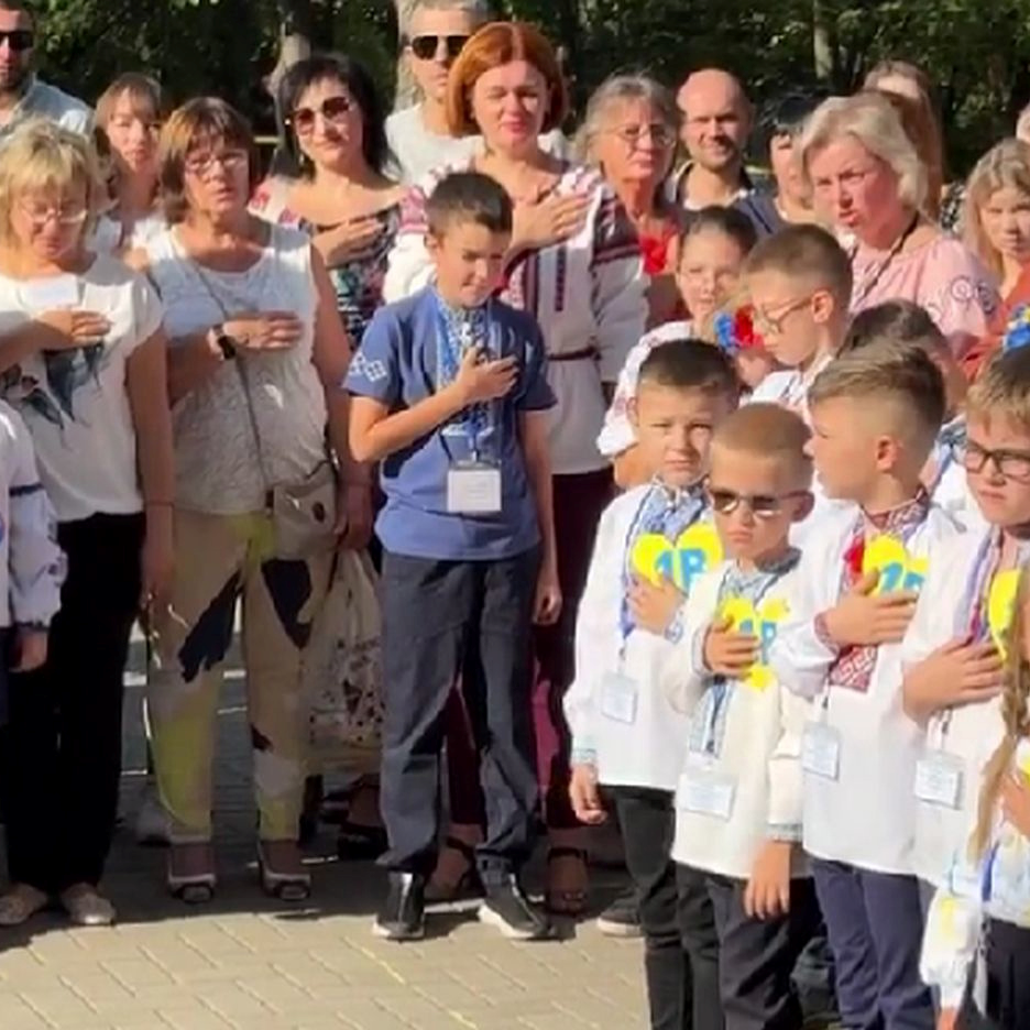 Djecu u okupiranoj Ukrajini uče veličati Rusiju i spremaju ih za rat