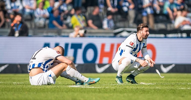 VIDEO Primili gol u 94. pred više od 71.000 navijača i ispali iz Bundeslige
