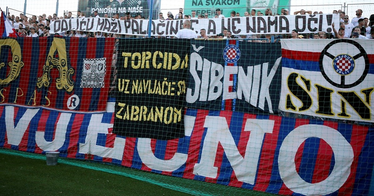 Hajdukovi navijači podigli transparent protiv izbornika Dalića