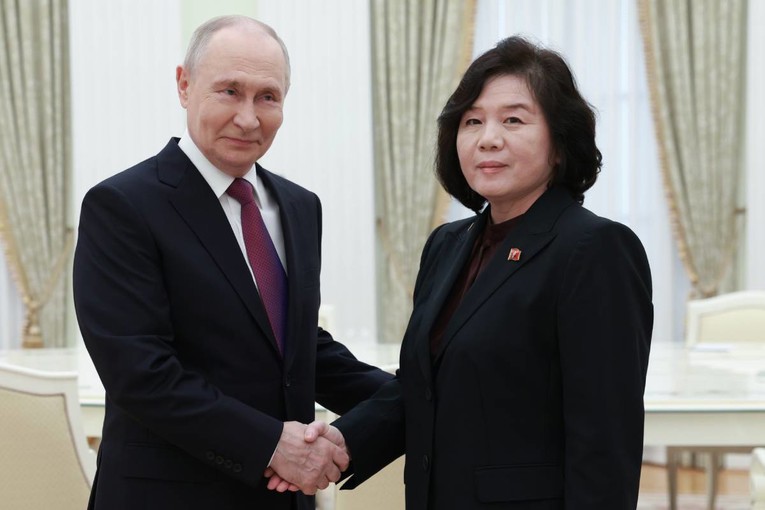Sjevernokorejci ratovali protiv Ukrajinaca. Putin zahvalio njihovoj ministrici
