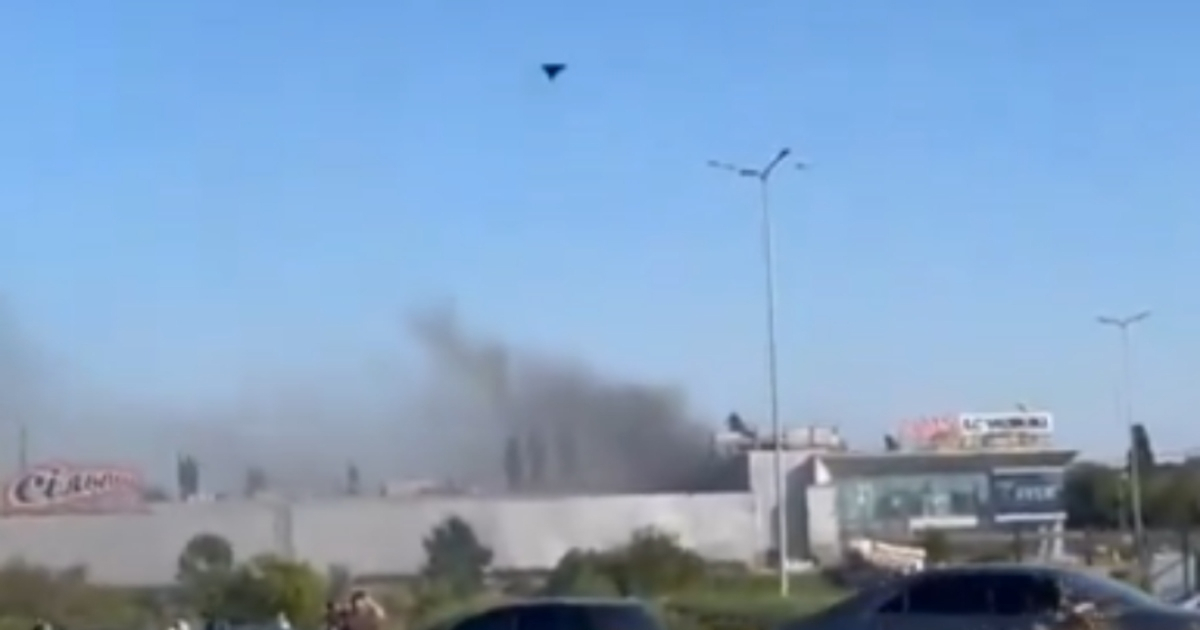VIDEO Rusi dronovima pogodili shopping centar u Ukrajini. Najmanje šestero mrtvih