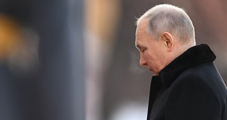 Ruski oligarh: Putinu ponestaje novca