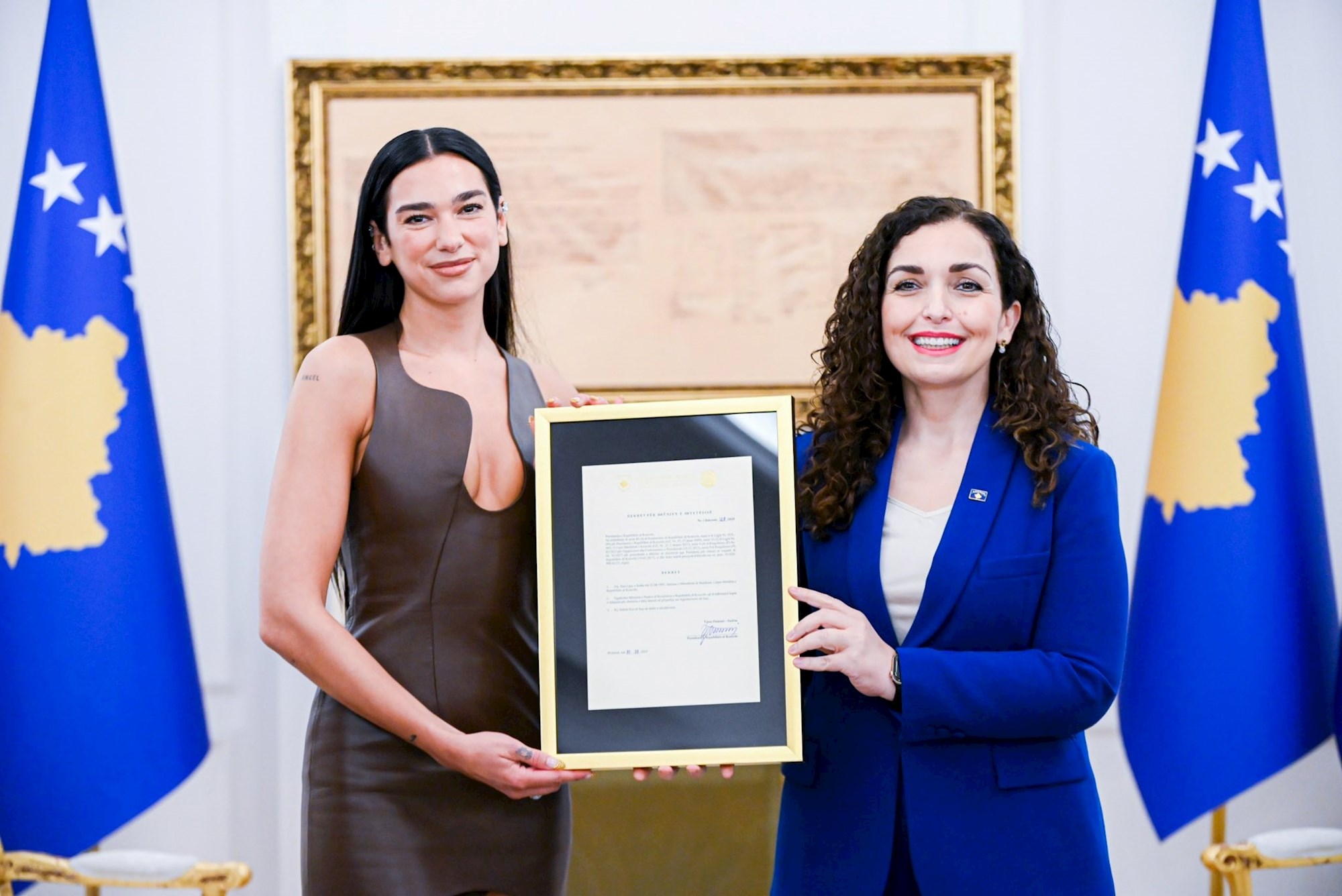 Dua Lipa sada je službeno državljanka Kosova