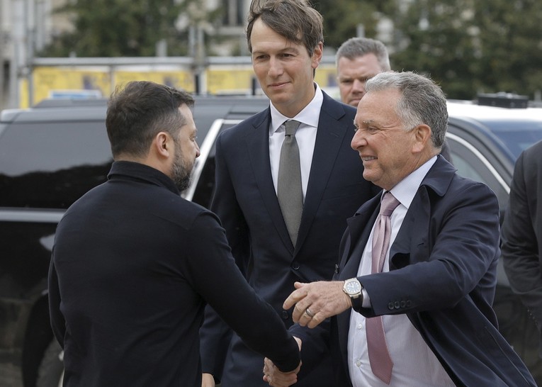 Witkoff i Kushner stigli u Kijev. Zelenski ih dočekao nakon pregovora s Putinom