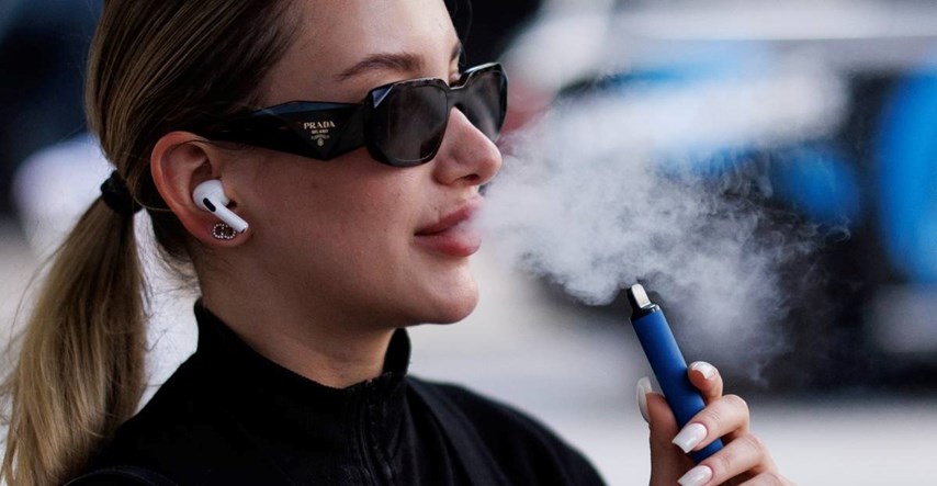 U Britaniji drastično pala prodaja cigareta i duhana, ali je vaping jako popularan
