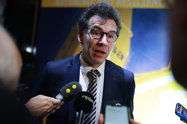 Francuski ministar: Ako je ozbiljna u vezi obrane, EU će prestati kupovati dijelove iz SAD-a