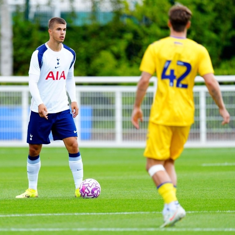 Vušković nastavlja oduševljavati Engleze: Pred njim je velika karijera