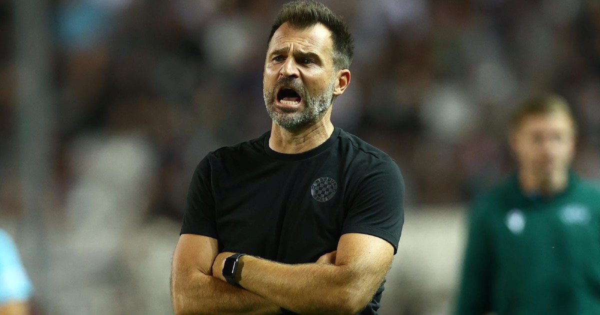 Leko je nedavno preuzeo novi klub. Sad mu se ekipa raspada jer kasne plaće