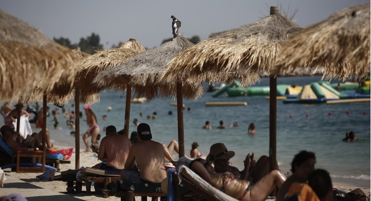 U Grčkoj prihodi od putovanja u pola godine porasli na 6.2 mlrd eura, viši i od 2019.