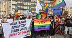 U Poljskoj pritvoreno 48 ljudi, pokušali su zaustaviti uhićenje LGBT aktivistice