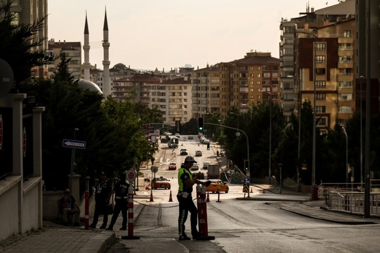 Velik broj žena u Turskoj umire pod nerazjašnjenim okolnostima. Sumnja se na femicide