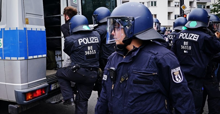 Njemačka policija uhitila četiri osobe zbog plana napada na sinagogu