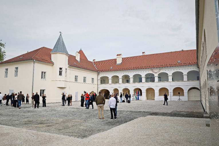 Udruga žetončiću Zurovcu nakon obnove dvorca: "Mladi moraju znati što se tu događalo"
