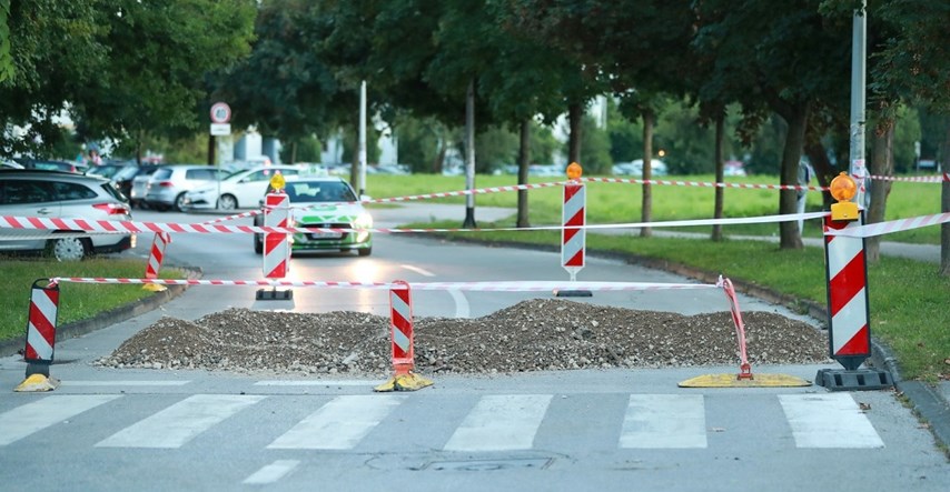 VIDEO U Zagrebu se na cesti otvorila rupa, prolaz ulicom zatvoren