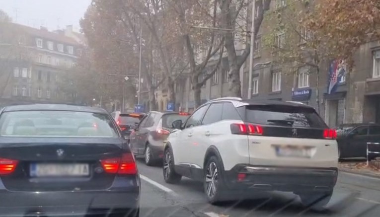 VIDEO Vozili smo se zagrebačkim ulicama