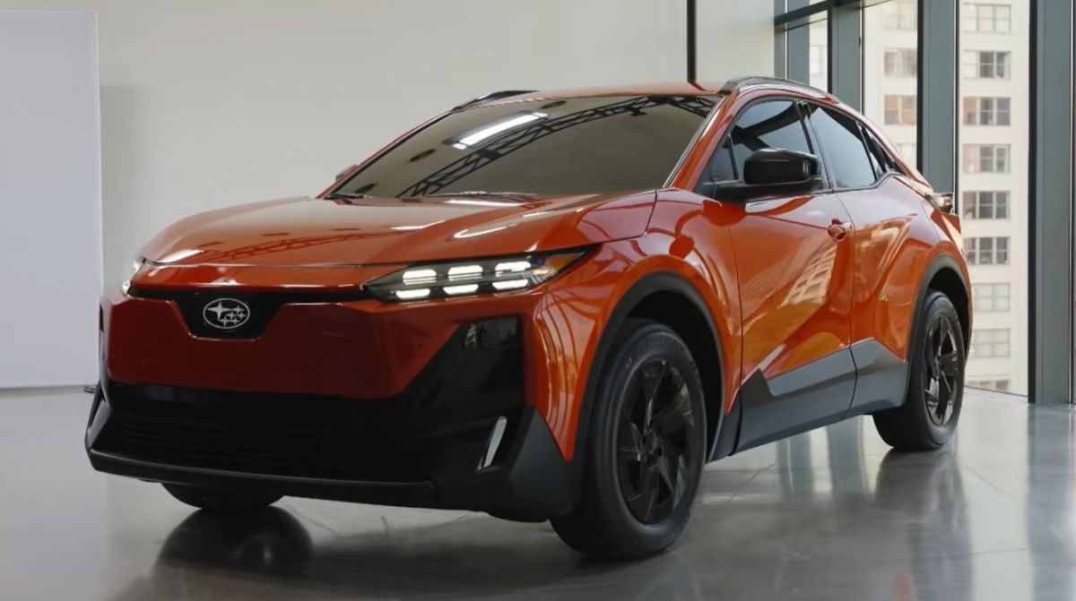 Novi Subaru Uncharted neodoljivo podsjeća na Toyotu C-HR. Vozi isključivo na struju
