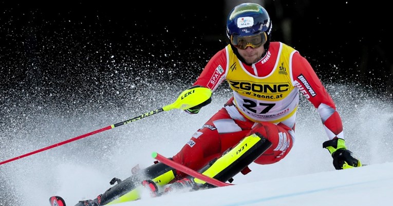 Samuel Kolega izletio na zadnjem slalomu sezone