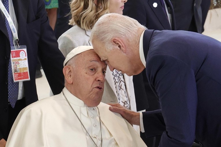 Biden: Franjo je bio narodni papa, svjetlo vjere, nade i ljubavi