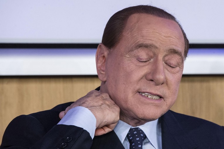 Berlusconijevo stanje se poboljšava nakon zaraze koronavirusom
