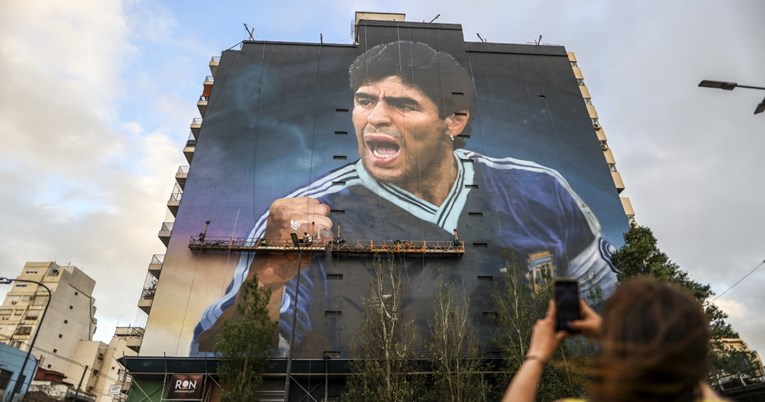 Maradona će dobiti spomenik u Buenos Airesu. Očekuju milijun posjetitelja godišnje